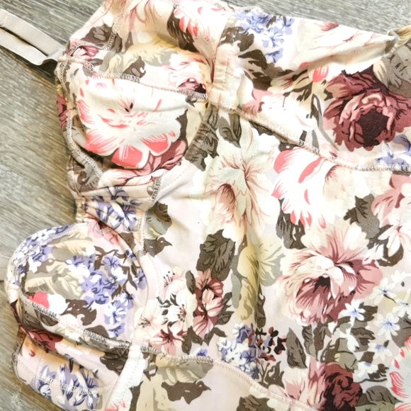 Talula floral print tank top XS - Picture 4 of 8